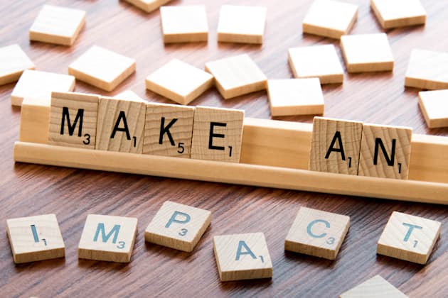 17 Easy Ways to Make an Impact in the World or Someone’s Life